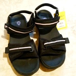 NWT Black River Sport Sandals